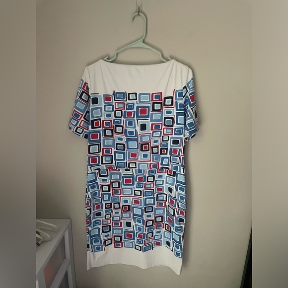 J. McLaughlin Geometric Shift Dress Size Medium - Picture 7 of 8